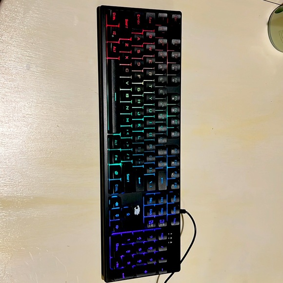 Gaming Keyboard Light Up - Picture 2 of 5